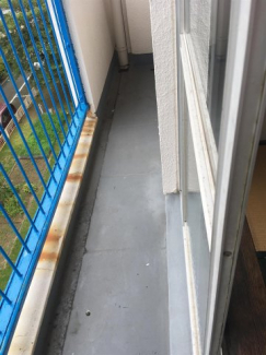 【バルコニー】