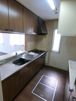 対面キッチンです