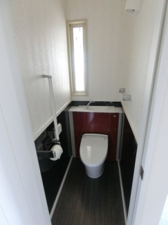 シャワートイレ　２０１０年に交換してます