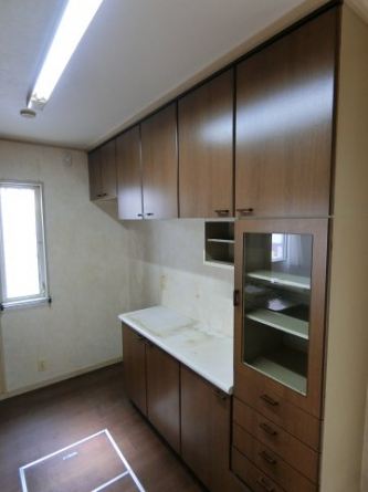 キッチン食器棚家電収納