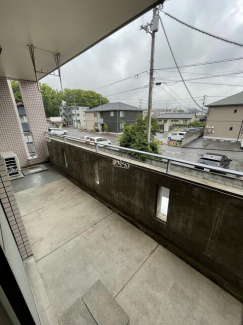 ２０２４年の塗装工事以前の写真ですので現況とは異なります。