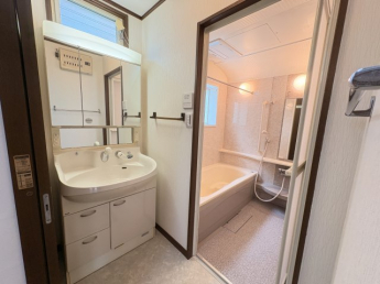 【独立洗面台】