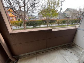 【バルコニー】