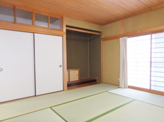 西条市小松町新屋敷の一戸建ての画像