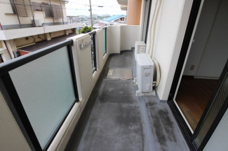 【バルコニー】