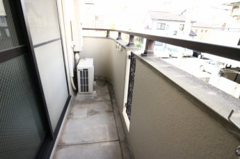 【バルコニー】