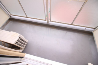 【バルコニー】