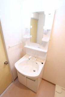 【洗面所】