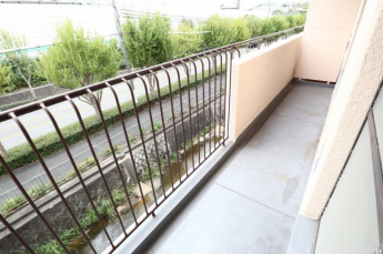 【バルコニー】