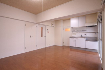 【居間・リビング】