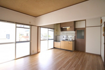 【居間・リビング】