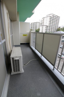 【バルコニー】