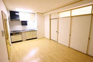 【居間・リビング】