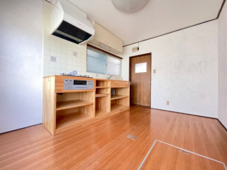 【居間・リビング】