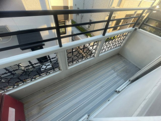 【バルコニー】