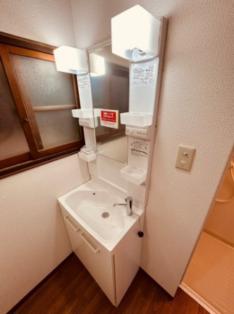【洗面所】