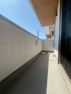 【バルコニー】