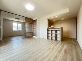 【居間・リビング】