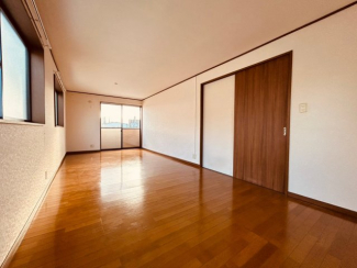 【居間・リビング】