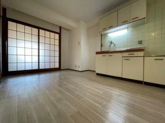 【居間・リビング】