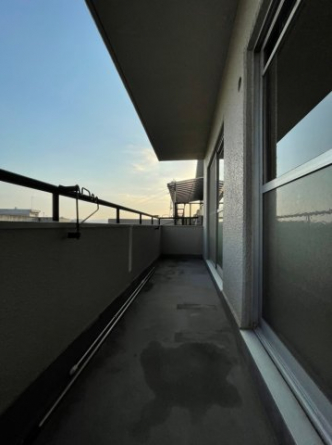 【バルコニー】