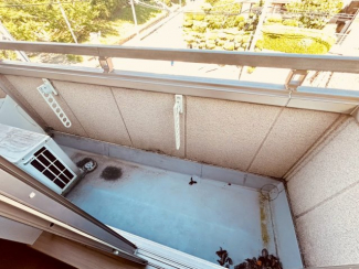 【バルコニー】