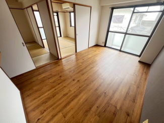 【居間・リビング】