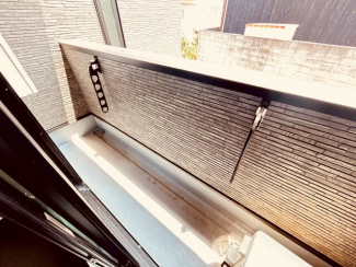 【バルコニー】