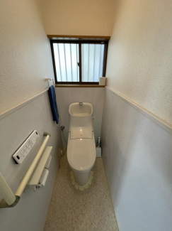 トイレは2015年9月リフォーム済