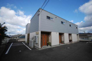 松山市正円寺３丁目の一戸建ての画像