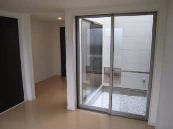 松山市正円寺３丁目の一戸建ての画像