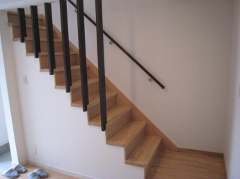 松山市正円寺３丁目の一戸建ての画像