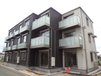 建築中