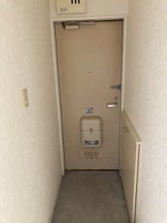 【玄関】
