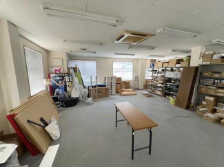 彦根市小泉町の店舗一部の画像