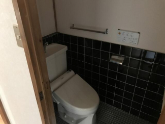 松山市松末１丁目の一戸建ての画像