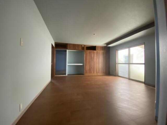 新居浜市中須賀町２丁目の店付住宅の画像