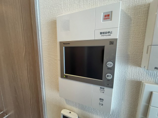 モニター付きインターホンです