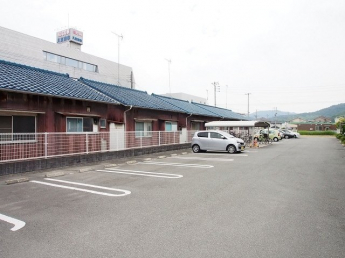 駐車場に車を止められます