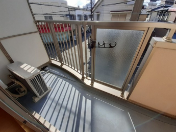 【バルコニー】