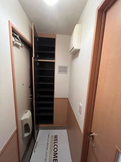 【玄関】