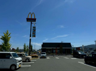マクドナルド安曇川平和堂店まで973m