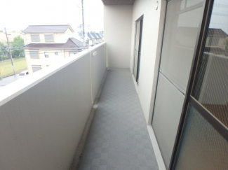 陽当たり良好なバルコニーです