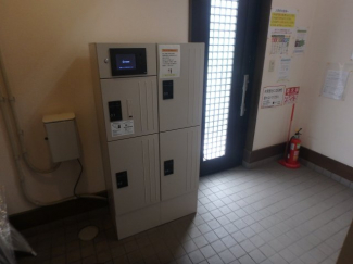 宅配ボックス付き