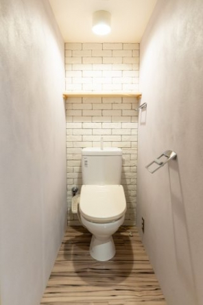 コンパクトで使いやすいトイレです