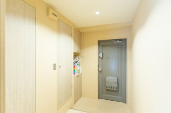 ゆったりとした玄関です