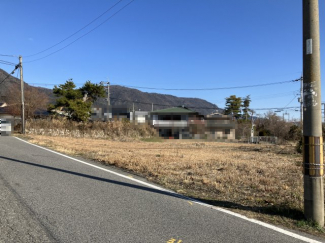 【前面道路含む現地写真】