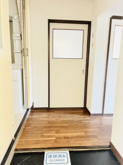 【玄関】