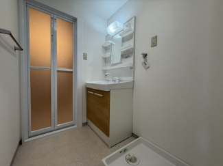 【独立洗面台】