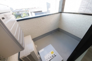 【バルコニー】